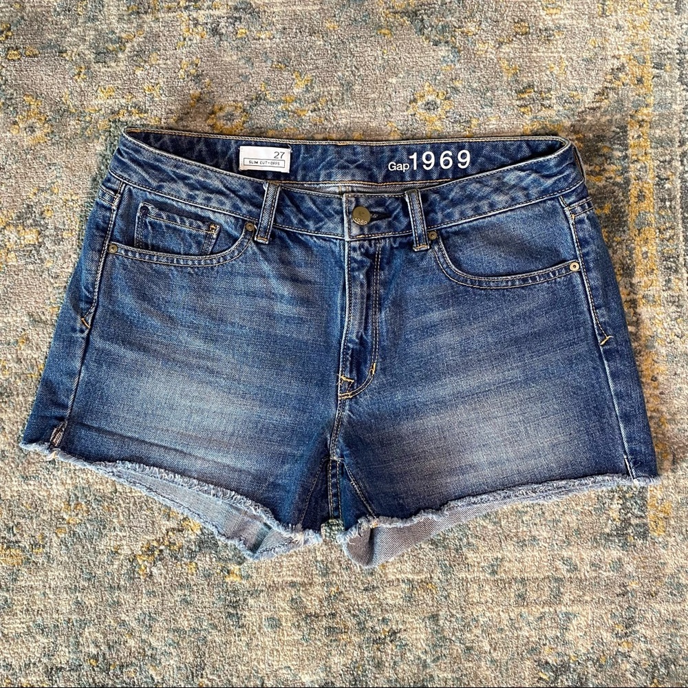Vintage Gap shorts